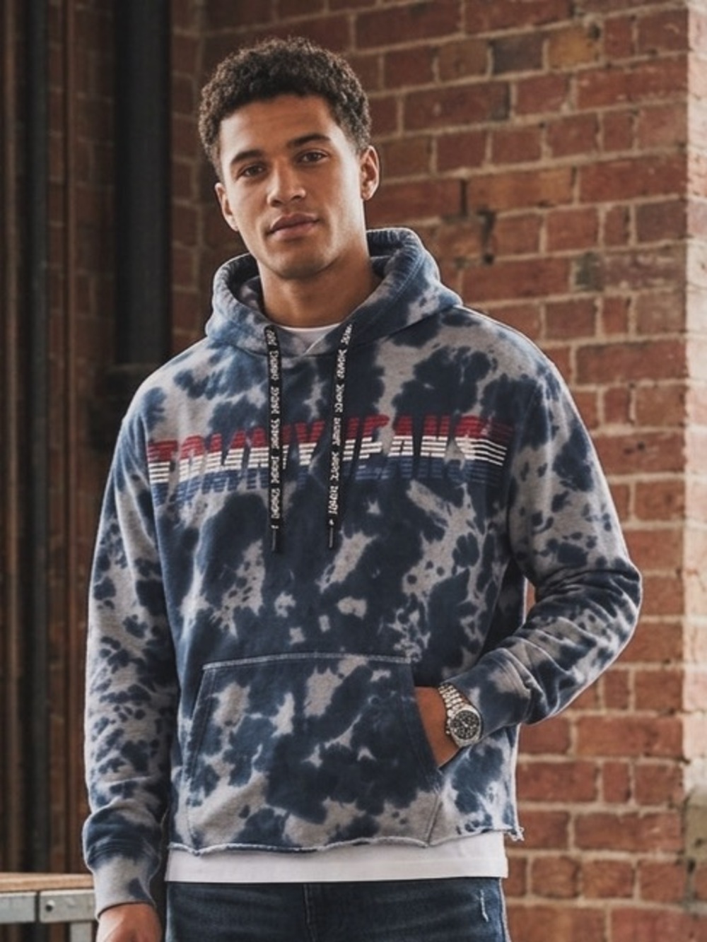 Vintage Tommy Jeans Tie-Dye Pullover Hoodie